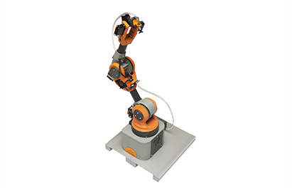 Braccio robotico su 6 assi per processi di automazione